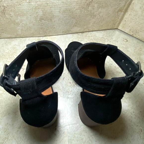 Womens Black Open-Toe Block Heel Sandals With Ankle Straps & Buckle Closure Sz 8 - Picture 7 of 8